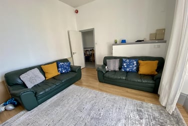 7 bed house, 1 Radnor Street, City Centre, Plymouth, PL48DR - Image 1